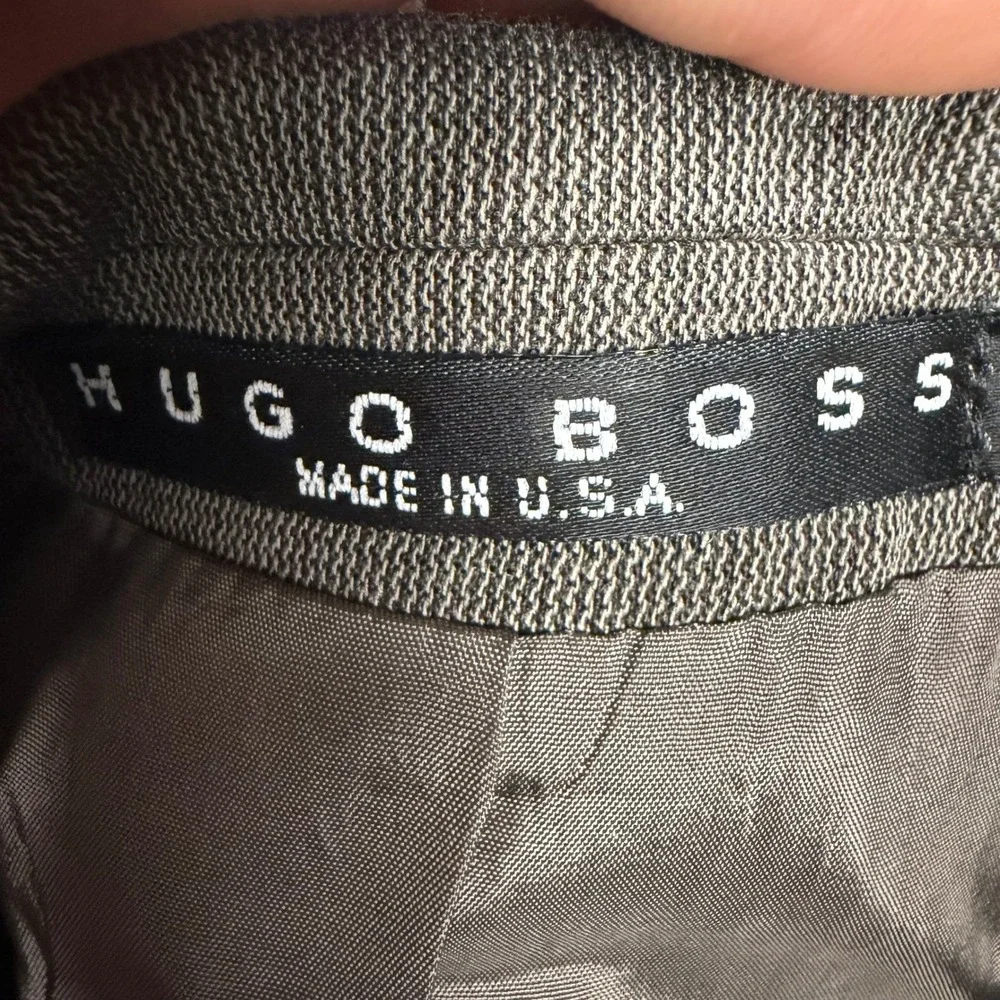 Hugo Boss Mens 44R Suit Brown Wool 3 Button Blazer Pleated Cuffed Pants USA Made